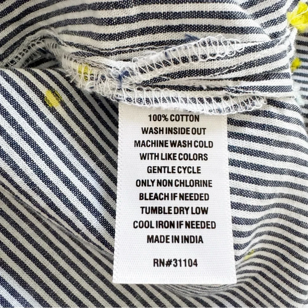 Crown & Ivy Striped Ruffle Neck Sleeveless Top - Size XL - Picture 5 of 7